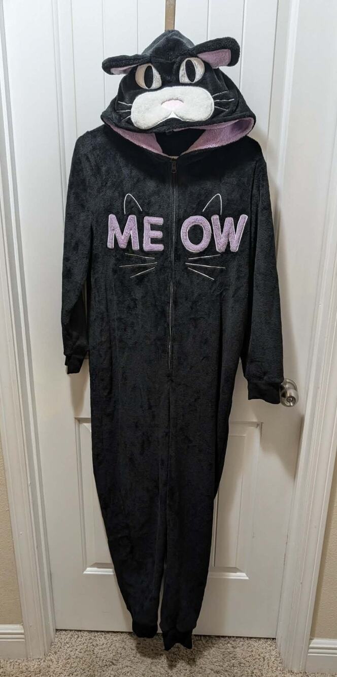 Jaclyn Intimate Unisex Adult M Black Cat Pajamas Meow Halloween Costume Cosplay